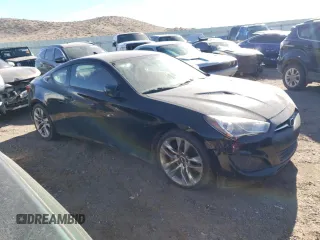 2013 Hyundai Genesis Coupe R-Spec with VIN KMHHT6KD9DU096590, listed as a Copart auction lot 37358694 with 137,046 mi miles and Non repairable. Bid and sale history available at DreamBid. Image 4.