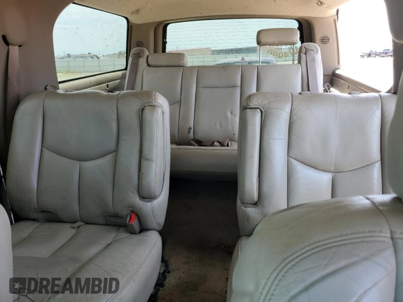 2003 Chevrolet Suburban LT with VIN 3GNFK16T83G297134, listed as a Copart auction lot 56761734 with 303,349 mi miles and Salvage Title. Bid and sale history available at carsss.com. Image 10.