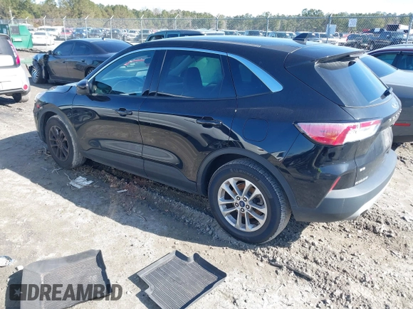 2021 Ford Escape SE with VIN 1FMCU0G62MUB07332, listed as a IAAI auction lot 41452692 with 56,663 mi miles and . Bid and sale history available at carsss.com. Image 3.