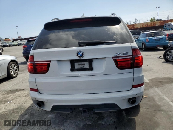 2011 BMW X5 35i with VIN 5UXZV4C55BL406427, listed as a Copart auction lot 50256895 with 155,662 mi miles and Salvage Title. Bid and sale history available at carsss.com. Image 6.