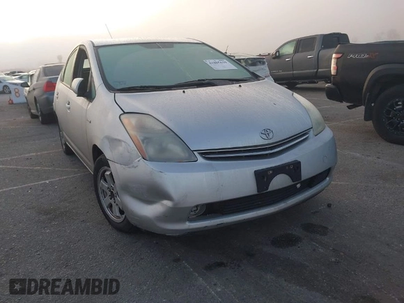 2006 Toyota Prius with VIN JTDKB22U667523196, listed as a IAAI auction lot 41865639 with 282,399 mi miles. Bid and sale history available at carsss.com. Image 1.