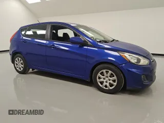 2014 Hyundai Accent GS z VIN KMHCT5AE0EU141822, wystawiony jako Copart lot #54233245 z przebiegiem 137 510 mil mil oraz Czysty tytuł • Clean title. Historia ofert i sprzedaży dostępna na DreamBid. Obrazek 4.