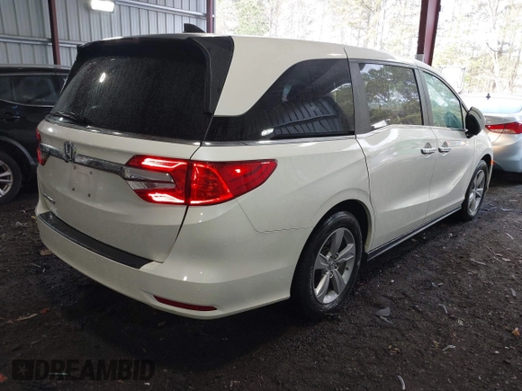 2019 Honda Odyssey EX with VIN 5FNRL6H57KB087739, listed as a IAAI auction lot 41908188 with 84,477 mi miles. Bid and sale history available at carsss.com. Image 4.