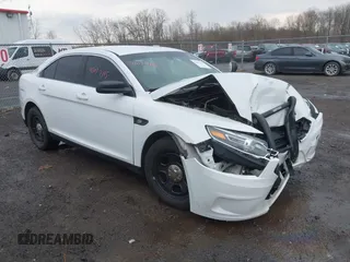 2018 Ford Police Interceptor with VIN 1FAHP2MK6JG137027, listed as a IAAI auction lot 42077115 with 123,851 mi miles and . Bid and sale history available at DreamBid. Image 1.