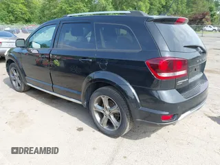 2017 Dodge Journey Crossroad Plus with VIN 3C4PDDGG5HT702830, listed as a IAAI auction lot 42517948 with 129,142 mi miles and . Bid and sale history available at DreamBid. Image 3.