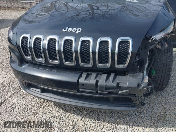 2015 Jeep Cherokee Latitude with VIN 1C4PJLCB3FW517843, listed as a IAAI auction lot 41828715 with 146,862 mi miles and . Bid and sale history available at DreamBid. Image 20.