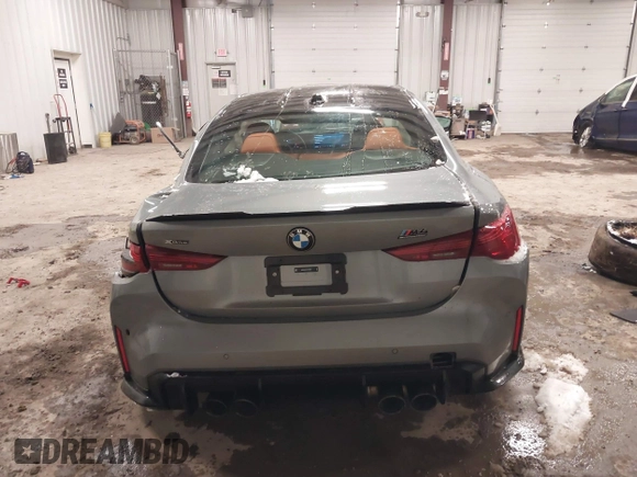 2025 BMW M4 Competition xDrive z VIN WBS33HK05SCT86800, wystawiony jako IAAI lot #41265093 z przebiegiem 838 mil mil oraz . Historia ofert i sprzedaży dostępna na DreamBid. Obrazek 16.