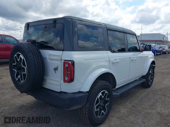 2024 Ford Bronco Outer Banks with VIN 1FMEE8BP7RLA34167, listed as a IAAI auction lot 40509267 with 2,180 mi miles. Bid and sale history available at carsss.com. Image 6.