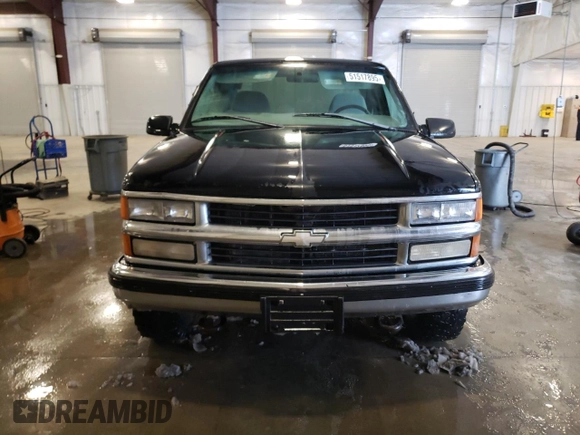 1997 Chevrolet Silverado 1500 with VIN 2GCEK19R4V1278872, listed as a Copart auction lot 51517895 with 250,814 mi miles and Salvage Title. Bid and sale history available at DreamBid. Image 5.