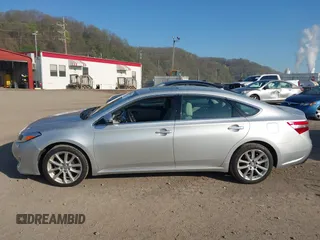 2013 Toyota Avalon XLE with VIN 4T1BK1EB6DU006141, listed as a IAAI auction lot 42080363 with 39,664 mi miles and . Bid and sale history available at DreamBid. Image 14.