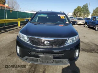 2015 Kia Sorento LX with VIN 5XYKTCA63FG607646, listed as a Copart auction lot 52116445 with Not Provided miles and Non Repairable. Bid and sale history available at DreamBid. Image 5.