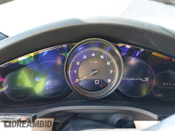 2019 Porsche Cayenne S with VIN WP1AB2AY6KDA61572, listed as a IAAI auction lot 42296954 with 31,490 mi miles and . Bid and sale history available at DreamBid. Image 7.
