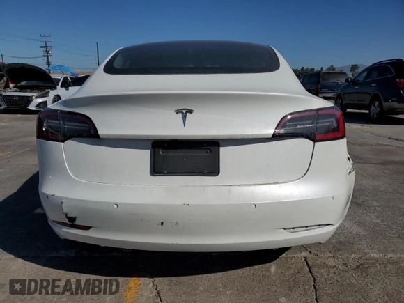 2023 Tesla Model 3 z VIN 5YJ3E1EA7PF430495, wystawiony jako Copart lot #64046515 z przebiegiem 32 829 mil mil oraz Szkoda całkowita • Salvage title. Historia ofert i sprzedaży dostępna na DreamBid. Obrazek 6.