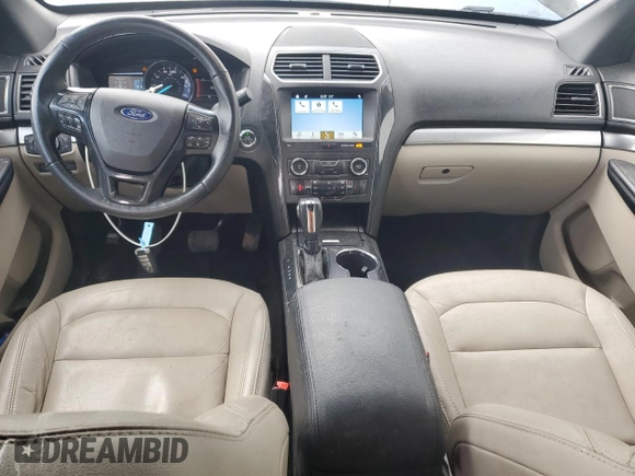 2018 Ford Explorer XLT with VIN 1FM5K8D84JGB94843, listed as a Copart auction lot 55755645 with 104,709 mi miles and Salvage title. Bid and sale history available at DreamBid. Image 8.