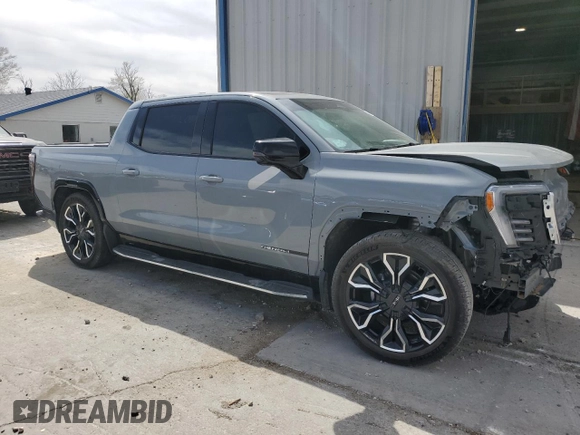 2024 GMC Sierra 1500 with VIN 1GT401EL2RU401324, listed as a Copart auction lot 49891285 with 2,034 mi miles and Salvage Title. Bid and sale history available at DreamBid. Image 4.