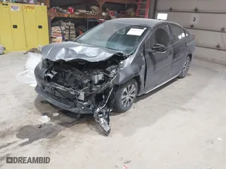 2022 Toyota Prius LE with VIN JTDL9MFUXN3039673, listed as a IAAI auction lot 41509362 with 60,099 mi miles. Bid and sale history available at carsss.com. Image 17.