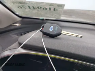 2018 Subaru Impreza Premium z VIN 4S3GKAD67J3604898, wystawiony jako IAAI lot #41694176 z przebiegiem 97 287 mil mil oraz . Historia ofert i sprzedaży dostępna na DreamBid. Obrazek 11.