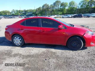 2018 Toyota Corolla L z VIN 2T1BURHE6JC057196, wystawiony jako IAAI lot #42305307 z przebiegiem 106 670 mil mil oraz . Historia ofert i sprzedaży dostępna na DreamBid. Obrazek 12.