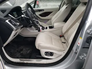 2020 Jaguar I-Pace SE z VIN SADHC2S14L1F81262, wystawiony jako Copart lot #79630114 z przebiegiem 17 894 mil mil oraz Szkoda całkowita • Salvage title. Historia ofert i sprzedaży dostępna na DreamBid. Obrazek 7.