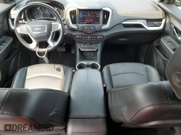 2020 GMC Terrain SLT with VIN 3GKALVEV1LL130586, listed as a Copart auction lot 59215235 with 61,039 mi miles and Salvage title. Bid and sale history available at DreamBid. Image 8.