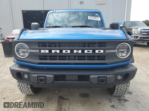 2023 Ford Bronco with VIN 1FMDE5DH1PLA85211, listed as a Copart auction lot 54754075 with 33,535 mi miles and Salvage Title. Bid and sale history available at DreamBid. Image 5.