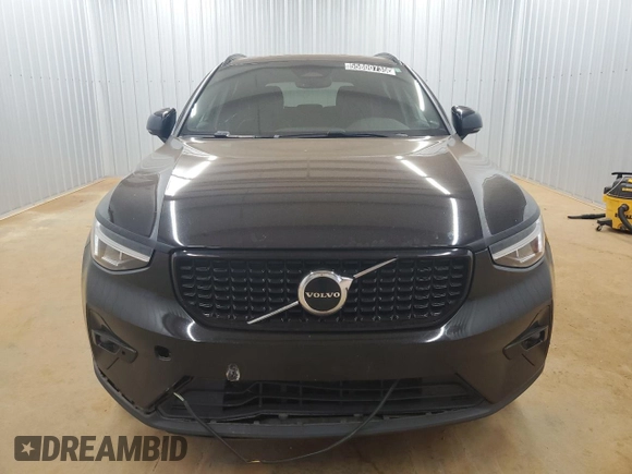 2023 Volvo XC40 Plus Dark Theme with VIN YV4L12UL4P2967328, listed as a Copart auction lot 55800735 with 96,119 mi miles and Clean title. Bid and sale history available at DreamBid. Image 5.