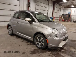 2016 FIAT 500e with VIN 3C3CFFGE9GT155227, listed as a IAAI auction lot 41668765 with 30,832 mi miles. Bid and sale history available at carsss.com. Image 1.