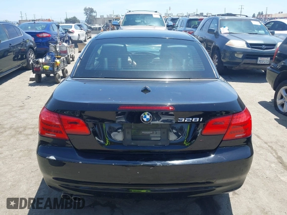 2012 BMW 3 Series 328i z VIN WBADW7C58CE729741, wystawiony jako IAAI lot #42333961 z przebiegiem 147 706 mil mil oraz . Historia ofert i sprzedaży dostępna na DreamBid. Obrazek 16.