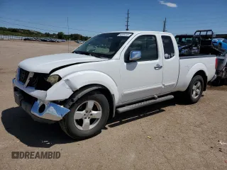 2007 Nissan Frontier SE z VIN 1N6AD06U57C410060, wystawiony jako Copart lot #58255225 z przebiegiem 198 277 mil mil oraz Szkoda całkowita • Salvage title. Historia ofert i sprzedaży dostępna na DreamBid. Obrazek 1.