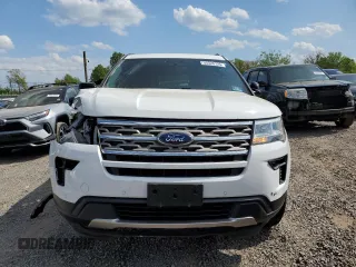 2018 Ford Explorer XLT z VIN 1FM5K8DH8JGB14704, wystawiony jako Copart lot #55526725 z przebiegiem 51 659 mil mil oraz Szkoda całkowita • Salvage title. Historia ofert i sprzedaży dostępna na DreamBid. Obrazek 5.