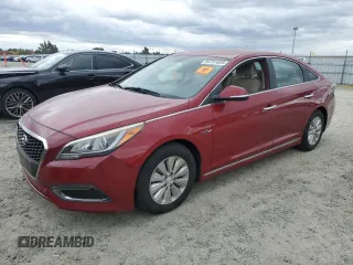 2016 Hyundai Sonata Hybrid SE with VIN KMHE24L19GA011686, listed as a Copart auction lot 54731005 with 0 mi miles and Clean Title. Bid and sale history available at carsss.com. Image 1.