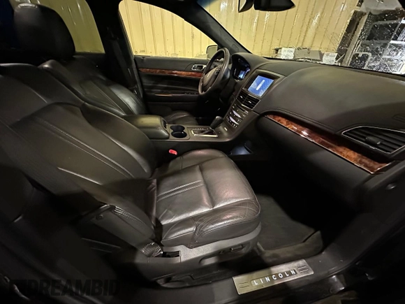 2017 Lincoln MKT with VIN 2LMHJ5NK3HBL01668, listed as a Copart auction lot 54481825 with 199,288 mi miles and Clean Title. Bid and sale history available at DreamBid. Image 5.