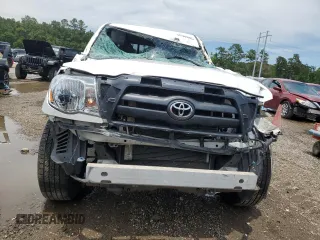 2010 Toyota Tacoma PreRunner with VIN 3TMJU4GN8AM102663, listed as a Copart auction lot 57782665 with 196,620 mi miles and Salvage title. Bid and sale history available at DreamBid. Image 5.