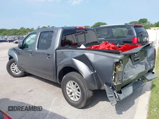 2019 Nissan Frontier SV z VIN 1N6AD0ER5KN774943, wystawiony jako IAAI lot #39604775 z przebiegiem 75 219 mil mil oraz . Historia ofert i sprzedaży dostępna na DreamBid. Obrazek 3.