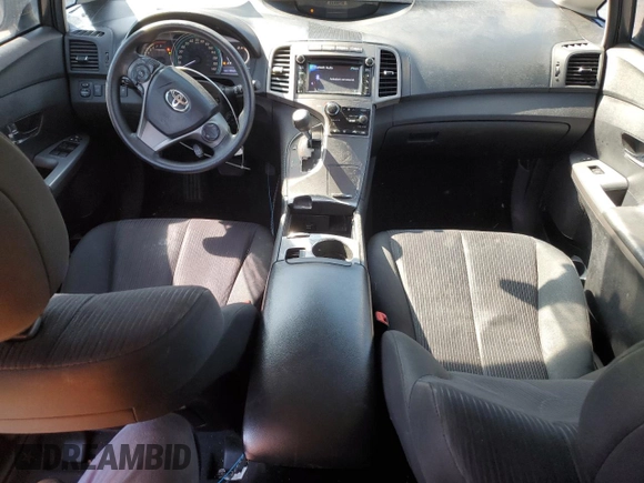 2013 Toyota Venza LE z VIN 4T3BK3BB3DU083878, wystawiony jako Copart lot #52227915 z przebiegiem 196 979 mil mil oraz Nie do naprawy • Non repairable. Historia ofert i sprzedaży dostępna na DreamBid. Obrazek 8.