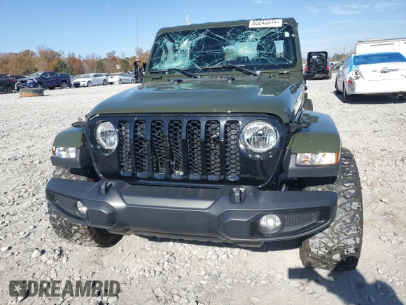 2022 Jeep Gladiator Willys with VIN 1C6HJTAG9NL135116, listed as a Copart auction lot 85240374 with 50,689 mi miles and Salvage title. Bid and sale history available at DreamBid. Image 5.