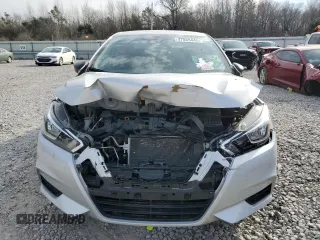 2021 Nissan Versa S z VIN 3N1CN8DV3ML895966, wystawiony jako Copart lot #47865445 z przebiegiem 46 645 mil mil oraz Szkody całkowita. Historia ofert i sprzedaży dostępna na DreamBid. Obrazek 5.