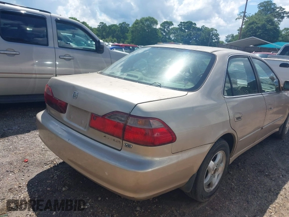 2000 Honda Accord EX с VIN 1HGCG1657YA004278, выставлен на аукционе IAAI как лот 42240210 с пробегом 484 941 миль миль и . История ставок и продаж доступна на DreamBid. Изображение 4.