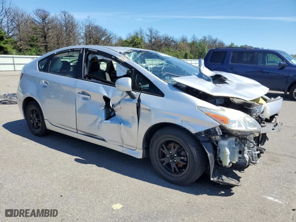 2014 Toyota Prius Four with VIN JTDKN3DU9E0358410, listed as a Copart auction lot 61106994 with 236,131 mi miles and Non Repairable. Bid and sale history available at carsss.com. Image 4.