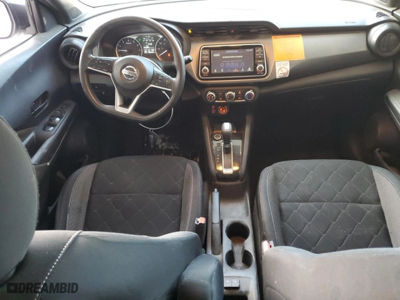 2020 Nissan Kicks S with VIN 3N1CP5BV7LL573955, listed as a Copart auction lot 45366185 with 105,296 mi miles and Clean Title. Bid and sale history available at carsss.com. Image 8.