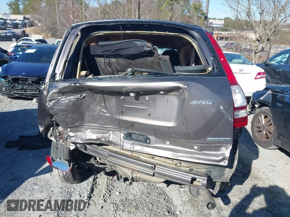 2011 Honda CR-V SE with VIN 5J6RE4H48BL102584, listed as a IAAI auction lot 41595901 with 270,046 mi miles. Bid and sale history available at carsss.com. Image 16.