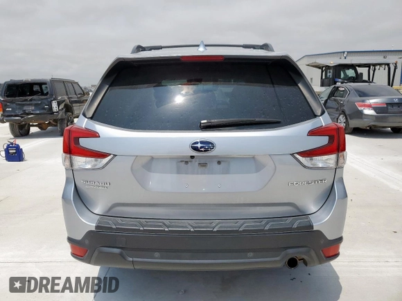 2020 Subaru Forester Limited with VIN JF2SKAUC1LH469568, listed as a Copart auction lot 57506625 with 100,482 mi miles and Clean title. Bid and sale history available at DreamBid. Image 6.
