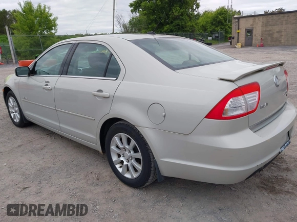 2008 Mercury Milan z VIN 3MEHM011X8R633386, wystawiony jako IAAI lot #42314439 z przebiegiem 33 995 mil mil oraz . Historia ofert i sprzedaży dostępna na DreamBid. Obrazek 3.