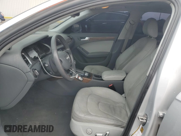 2014 Audi A4 Premium Plus z VIN WAUFFAFL0EN010602, wystawiony jako Copart lot #48084035 z przebiegiem 115 046 mil mil oraz Szkoda całkowita • Salvage title. Historia ofert i sprzedaży dostępna na DreamBid. Obrazek 7.