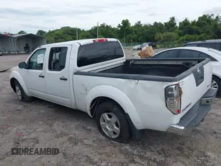 2007 Nissan Frontier SE with VIN 1N6AD09W37C431728, listed as a IAAI auction lot 40173268 with 204,861 mi miles. Bid and sale history available at carsss.com. Image 3.