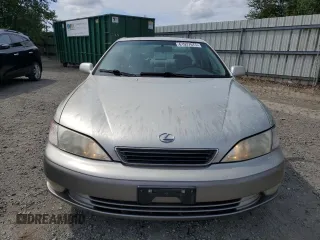 1999 Lexus ES 300 с VIN JT8BF28G7X5056792, выставлен на аукционе Copart как лот 61927675 с пробегом 122 063 миль миль и Чистый • Clean title. История ставок и продаж доступна на DreamBid. Изображение 5.