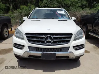 2014 Mercedes-Benz M 350 z VIN 4JGDA5HB1EA439030, wystawiony jako IAAI lot #42142825 z przebiegiem 114 429 mil mil oraz . Historia ofert i sprzedaży dostępna na DreamBid. Obrazek 12.