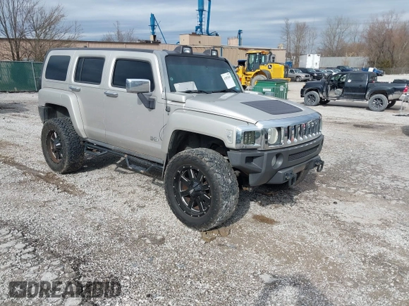2007 Hummer H3 SUV with VIN 5GTDN13E078129036, listed as a IAAI auction lot 41507691 with 187,428 mi miles and . Bid and sale history available at DreamBid. Image 1.