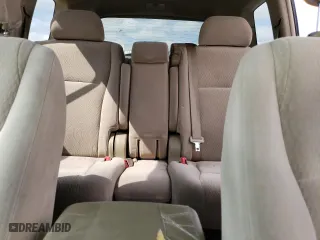 2009 Toyota Highlander with VIN JTEDS41A892071258, listed as a Copart auction lot 53400535 with 304,704 mi miles and Clean Title. Bid and sale history available at carsss.com. Image 10.