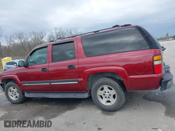 2005 Chevrolet Suburban LT with VIN 3GNEC16Z15G205829, listed as a IAAI auction lot 41690689 with 196,504 mi miles and . Bid and sale history available at DreamBid. Image 14.
